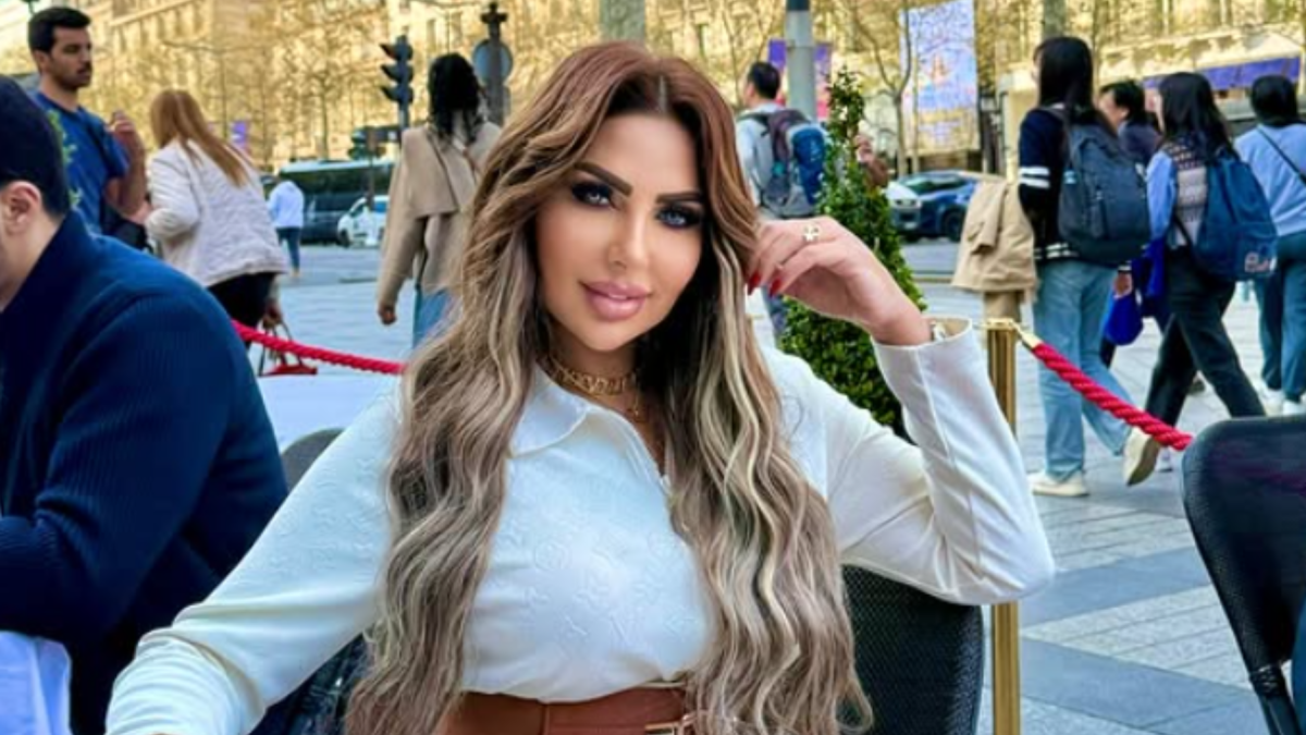 Sarah Khalifa, presentadora de televisión egipcia.