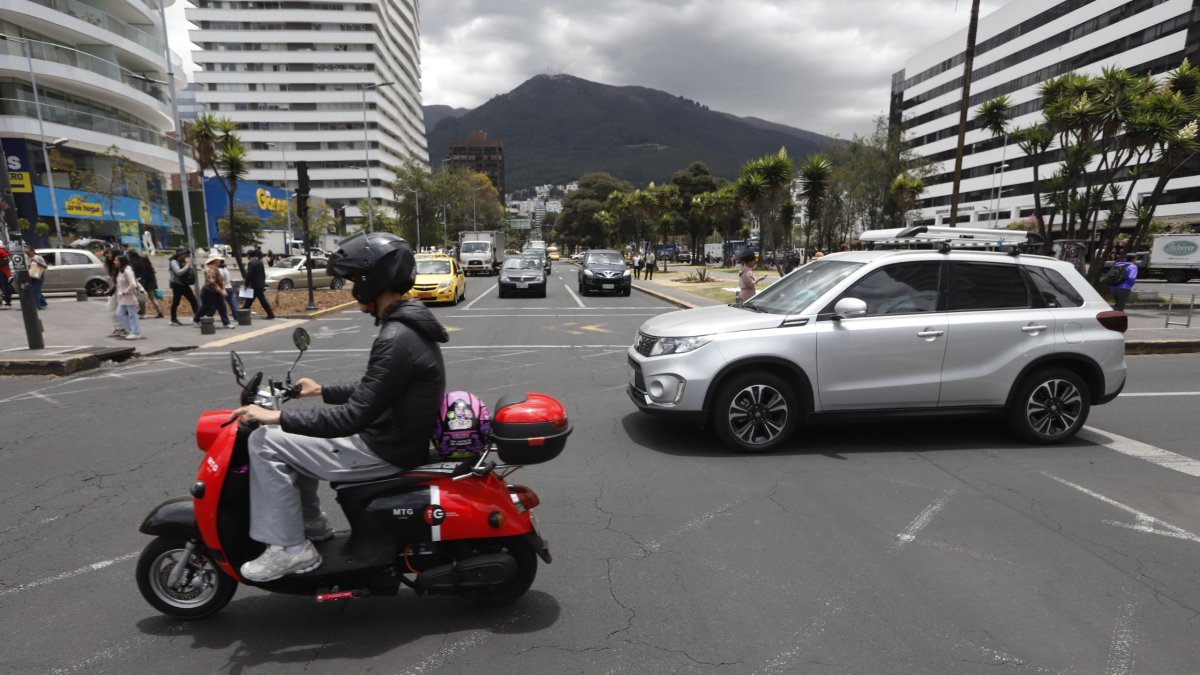Ley. Ahora, las motos eléctricas se sujetarán al mismo régimen de las motocicletas.
