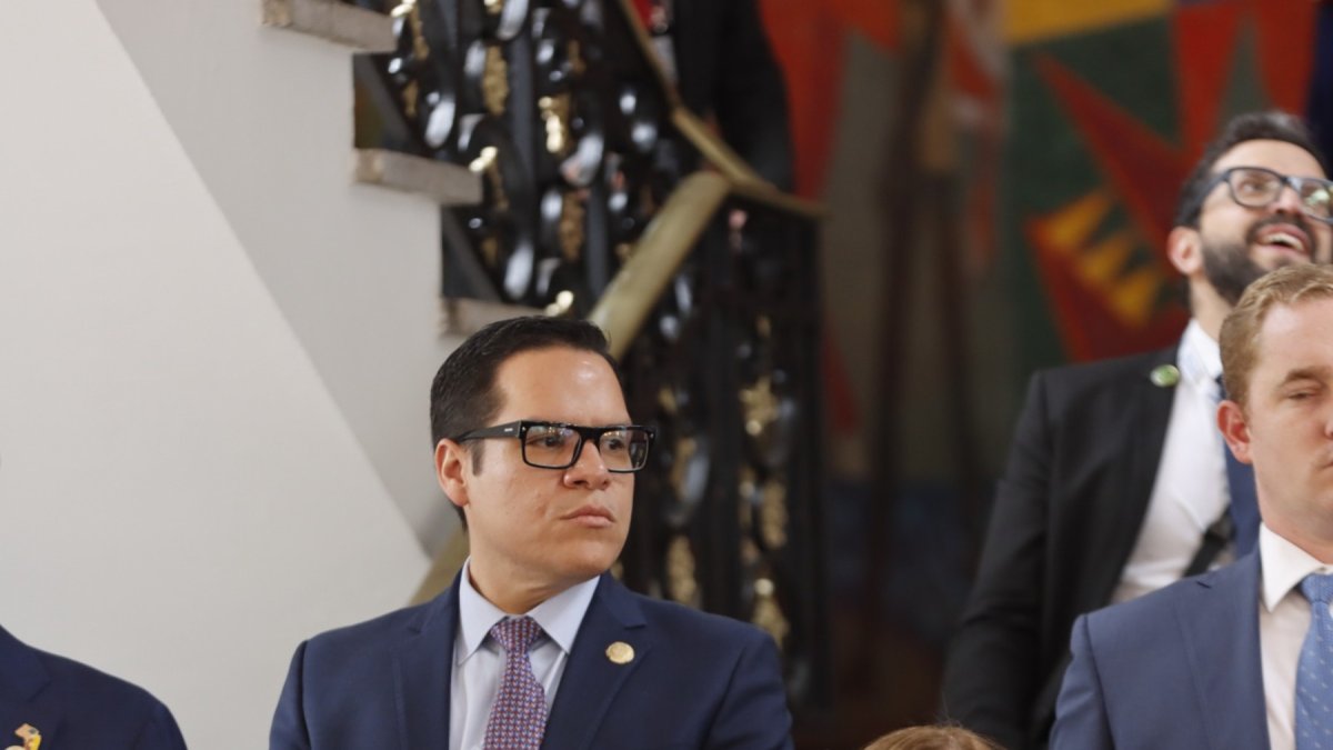 El secretario de la Administración Pública José Julio Neira en el Palacio de Carondelet.
