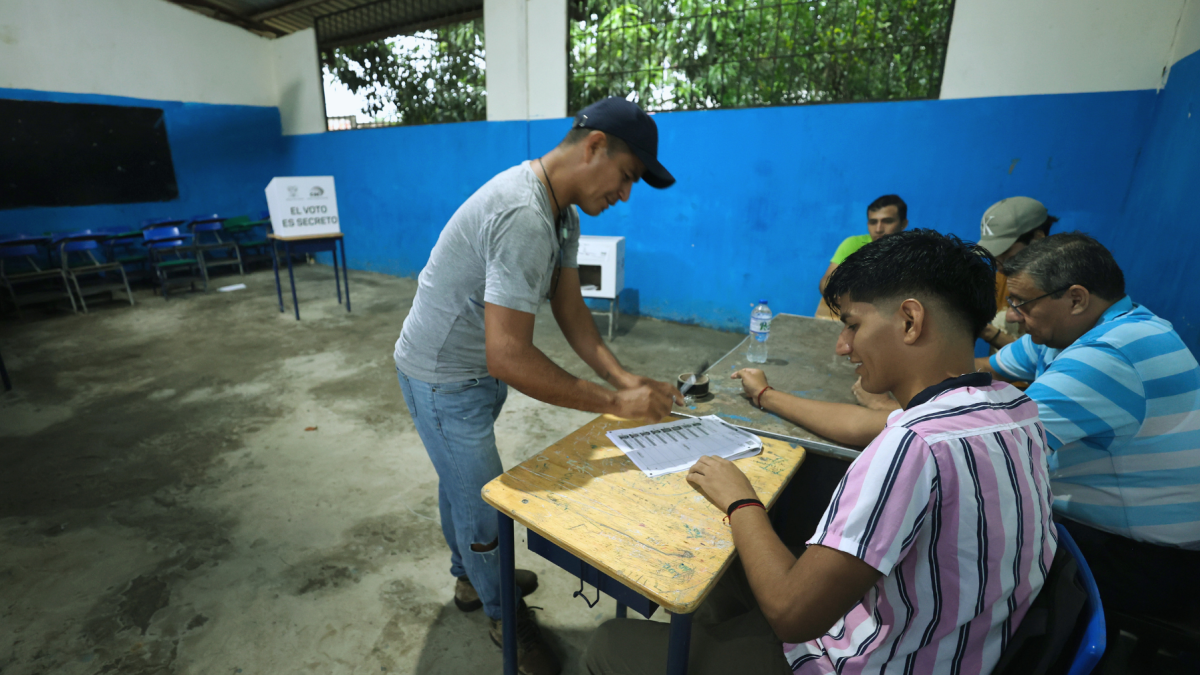 Las encuestas permiten conocer tendencias, intención de voto y percepción ciudadana, pero sus resultados deben interpretarse de acuerdo con su metodología y alcance.