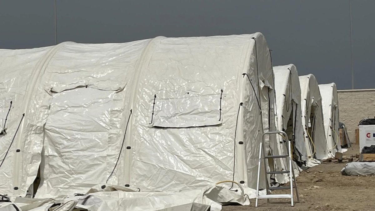 Tiendas para refugiados en Ceuta.