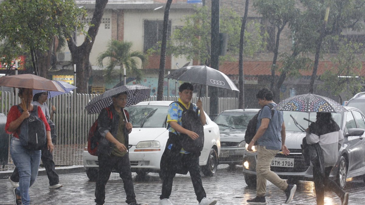El cielo nublado y la humedad marcarán las condiciones climáticas de Guayaquil durante este domingo 13 de septiembre de 2026.