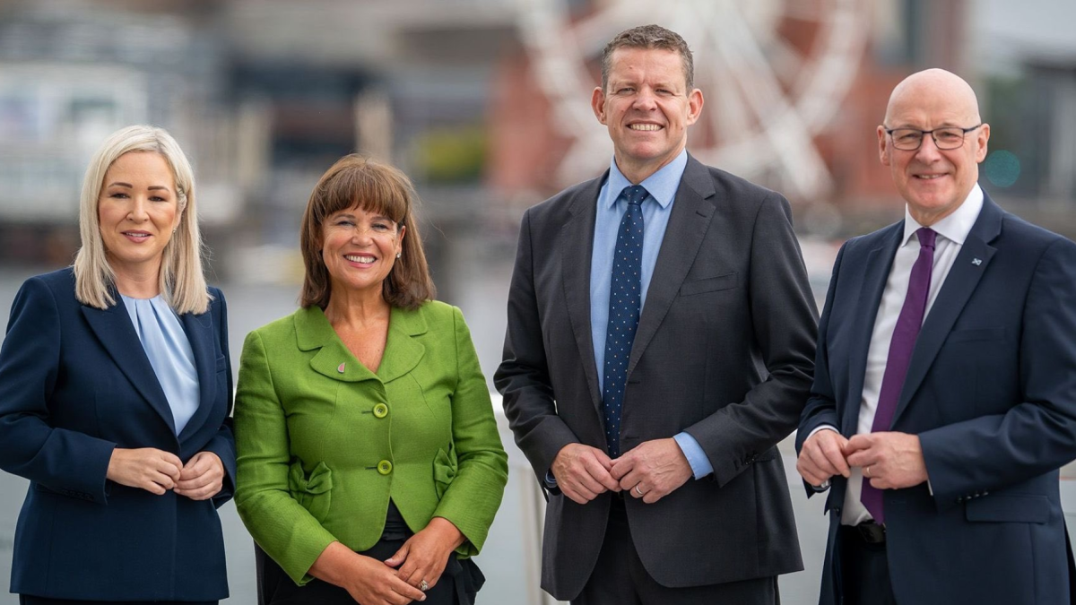 Representantes de Escocia, Gales e Irlanda del Norte en un acto político por la independencia