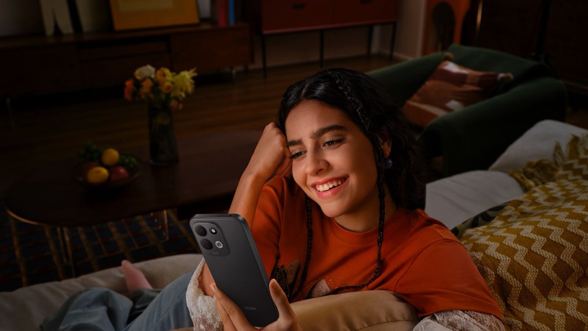 El REDMI 17 ya se encuentra disponible en Ecuador a través de los canales de comercialización autorizados de Xiaomi en el país, en colores negro, azul oscuro y verde roble.