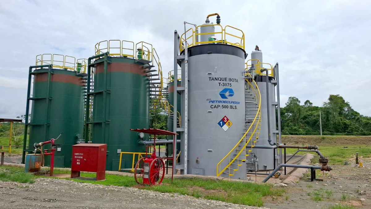 Parte de la infraestructura de la estatal petrolera, Petroecuador.