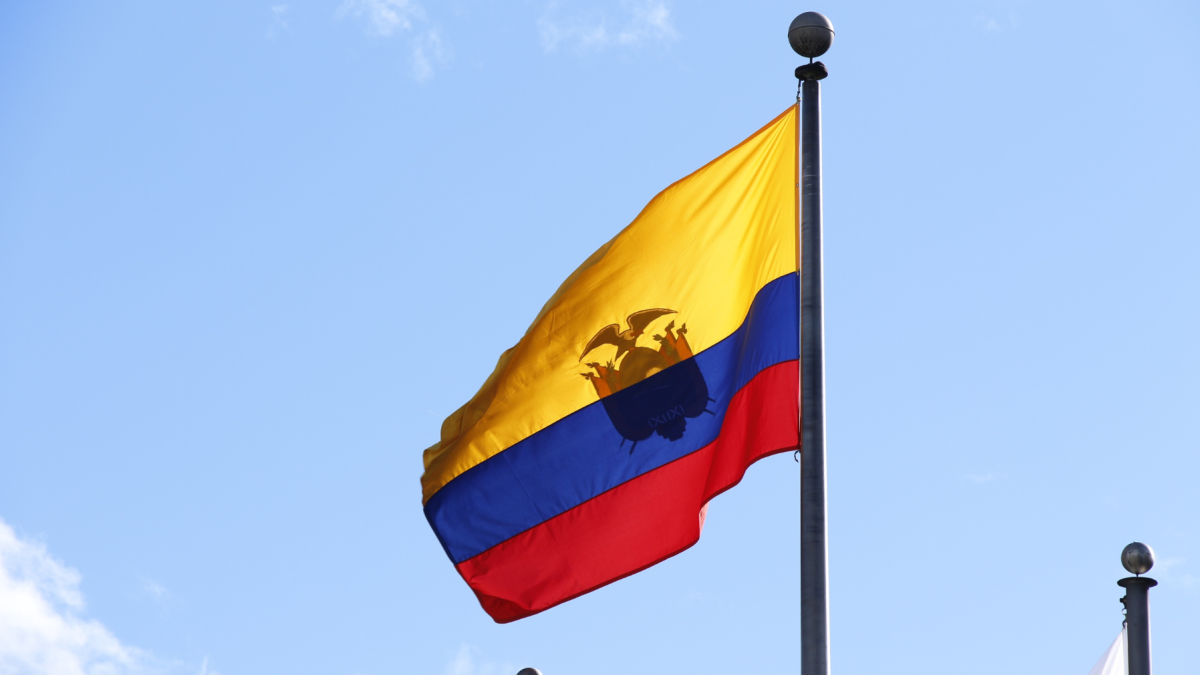 El cumplimiento de las reglas también plantea un desafío para la ciudadanía ecuatoriana.