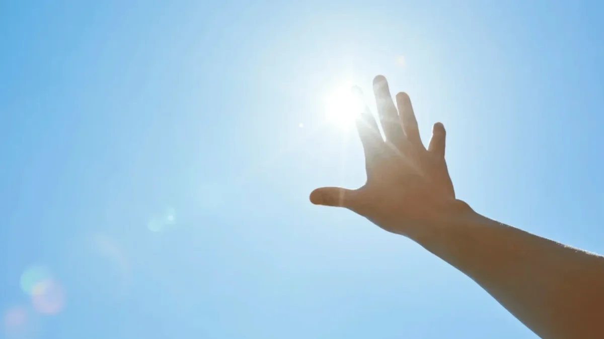 El clima de este viernes 18 de septiembre tendrá lluvias en varias zonas de Ecuador, mientras otras registrarán intervalos de sol y temperaturas de hasta 34 grados.