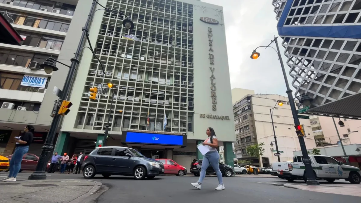Bolsa de Guayaquil defiende sus controles en el caso del desvío de bonos por $12,3 millones.