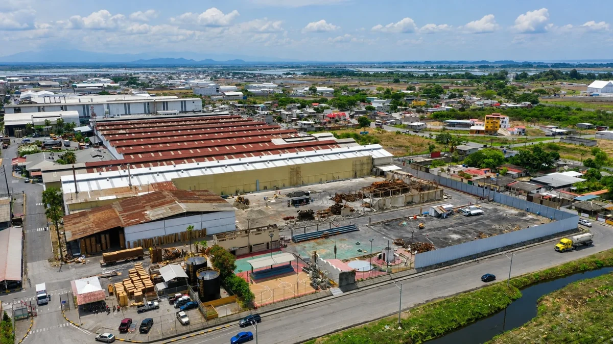 Guayaquil y Durán concentran alrededor del 90 % de los consumidores de alto voltaje, según el Ministerio de Ambiente y Energía.