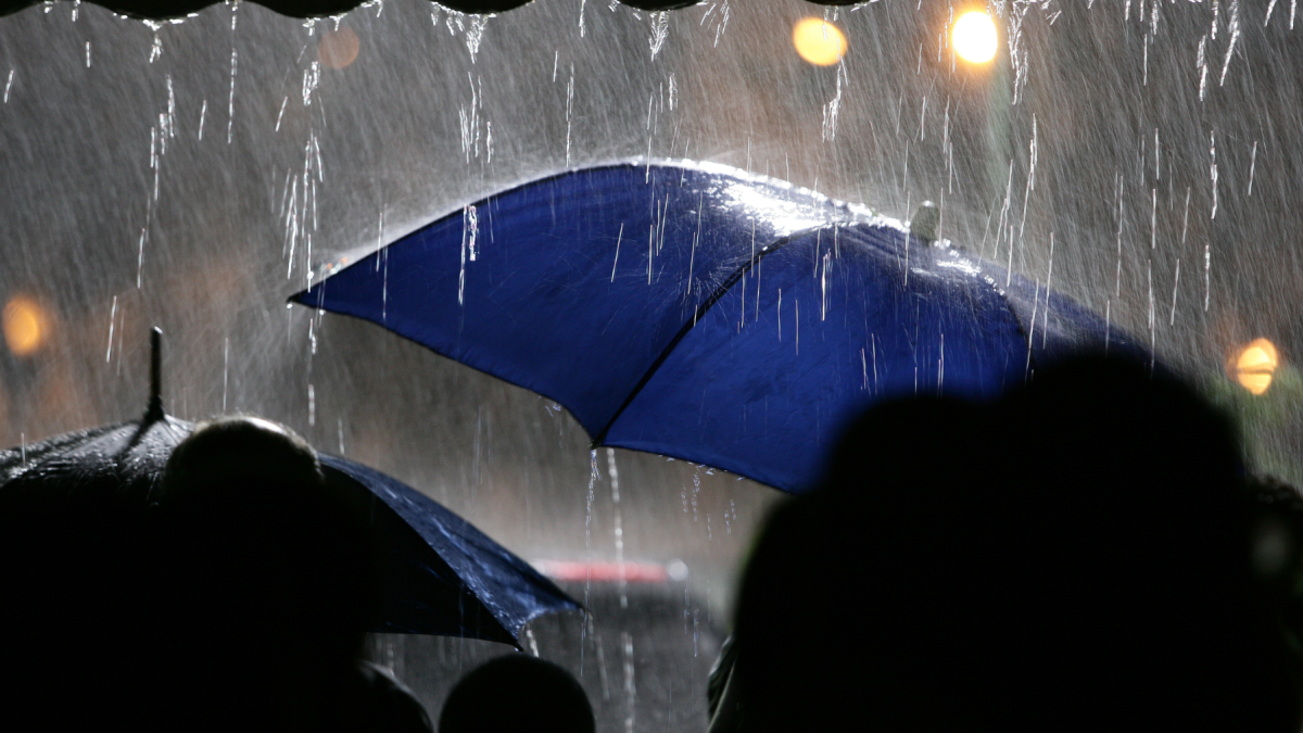 Referencial.Jornada marcada por lluvias intensas, altas temperaturas y radiación UV extrema en varias regiones del país.