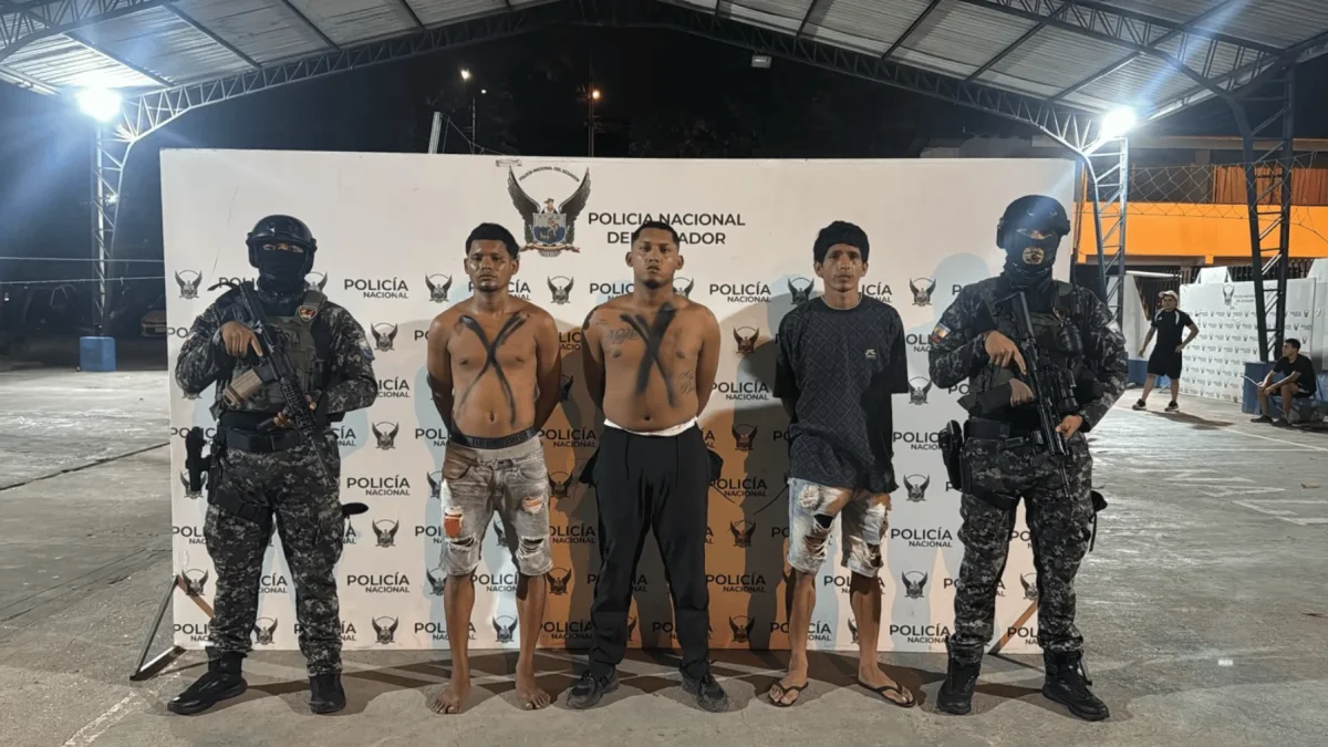 La Policía Nacional ejecutó los operativos Libertad 1059 y 1060 en Esmeraldas y Los Ríos.