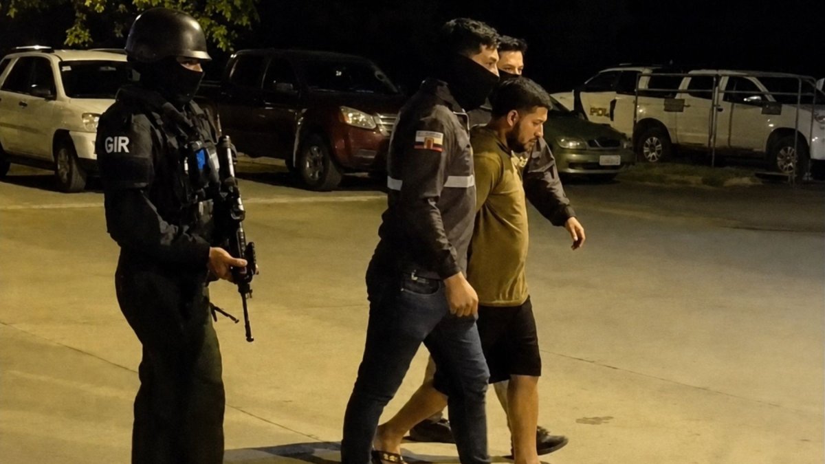 El segundo más buscado de Manabí fue detenido por su presunta participación en un asesinato.