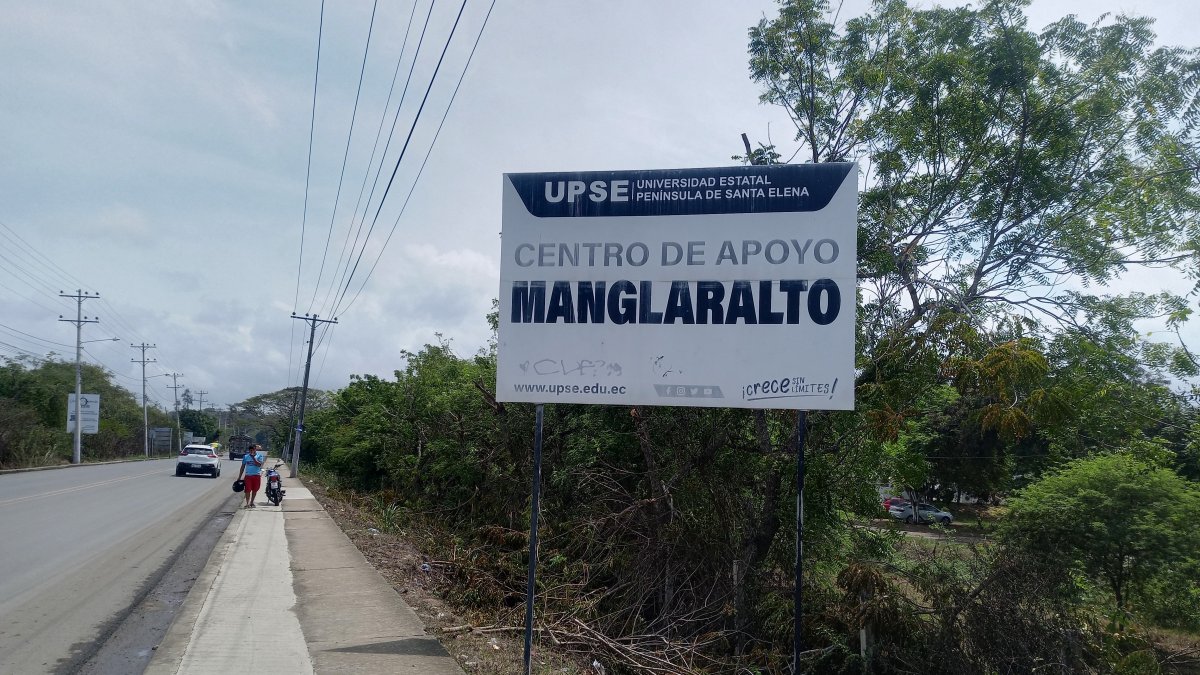 En el centro académico en Manglaralto las actividades se desarrollan con normalidad, pero hay hermetismo por el caso