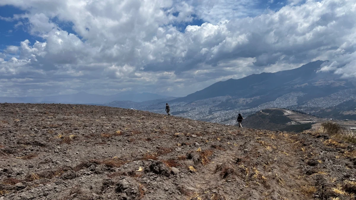Técnicos del IMP recorrieron varios sitios arqueológicos ubicados en los flancos orientales del Casitagua.