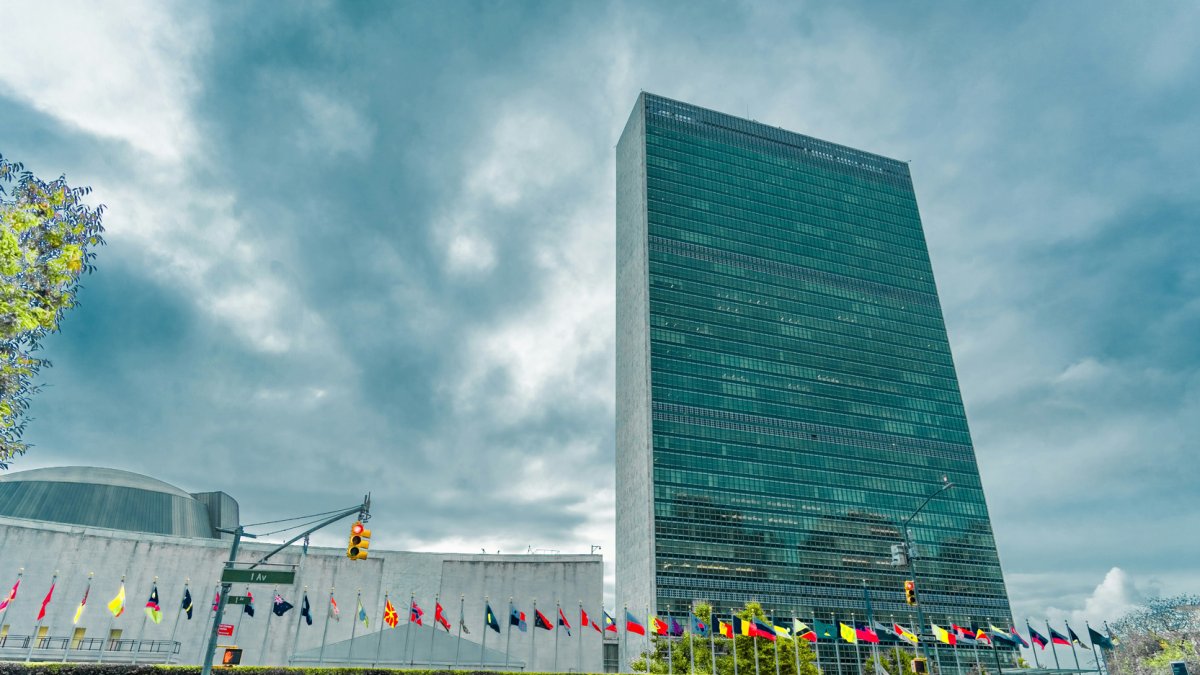 Fotografía cedida por Nils Huenerfuerst que muestra el edificio de las Naciones Unidas en Nueva York (EE.UU.)