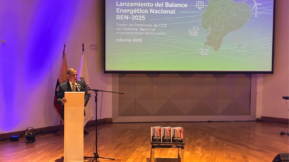 El ministro de Ambiente y Energía, Juan Carlos Blum, en la presentación del Balance Energético Nacional 2025, en Quito, este 23 de septiembre de 2026.