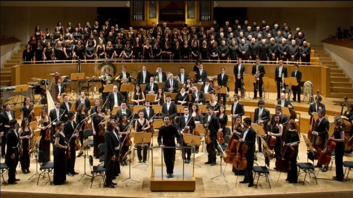 Docentes, exdocentes, estudiantes, exalumnos y personal administrativo de la Universidad Hemisferios serán parte del recital.