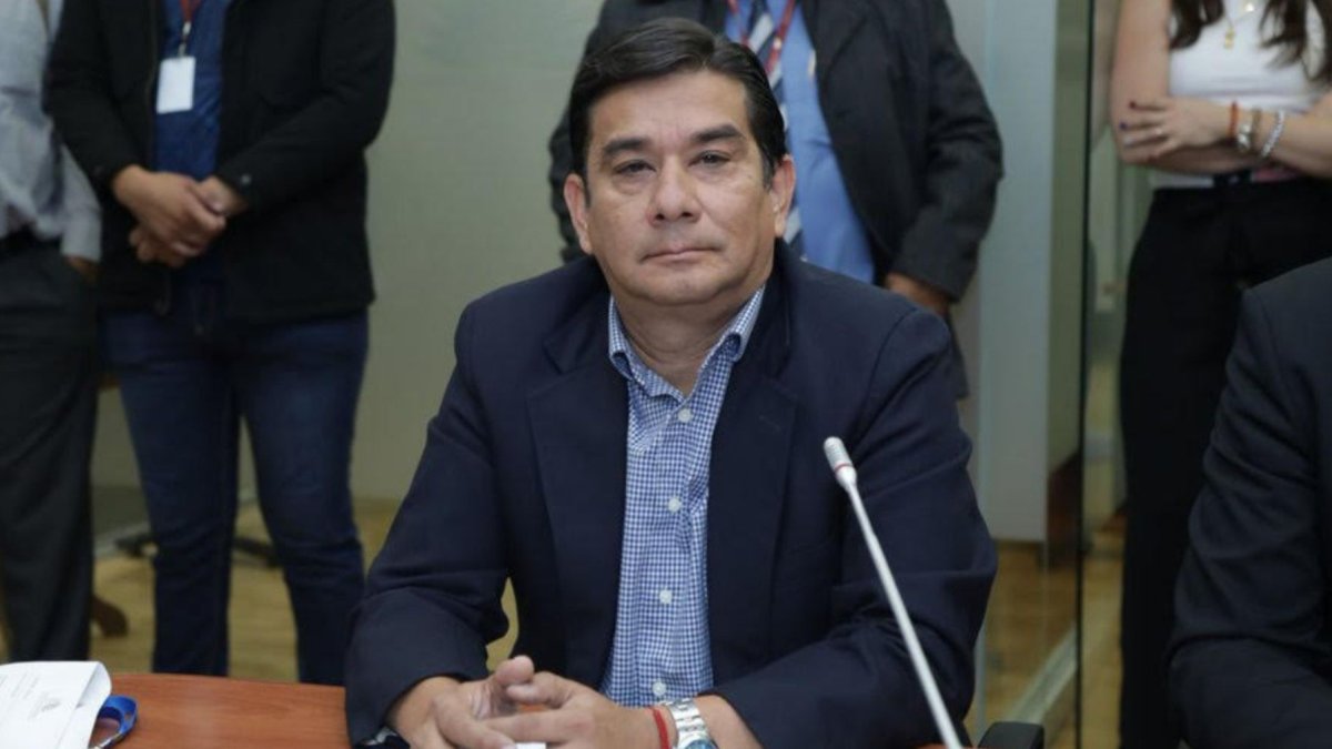 La Superintendencia de Compañías sostiene que es irrelevante para el ente de control el hecho que Luis Alvarado Campi, único accionista de Galamedios, sea asambleísta alterno de ADN.