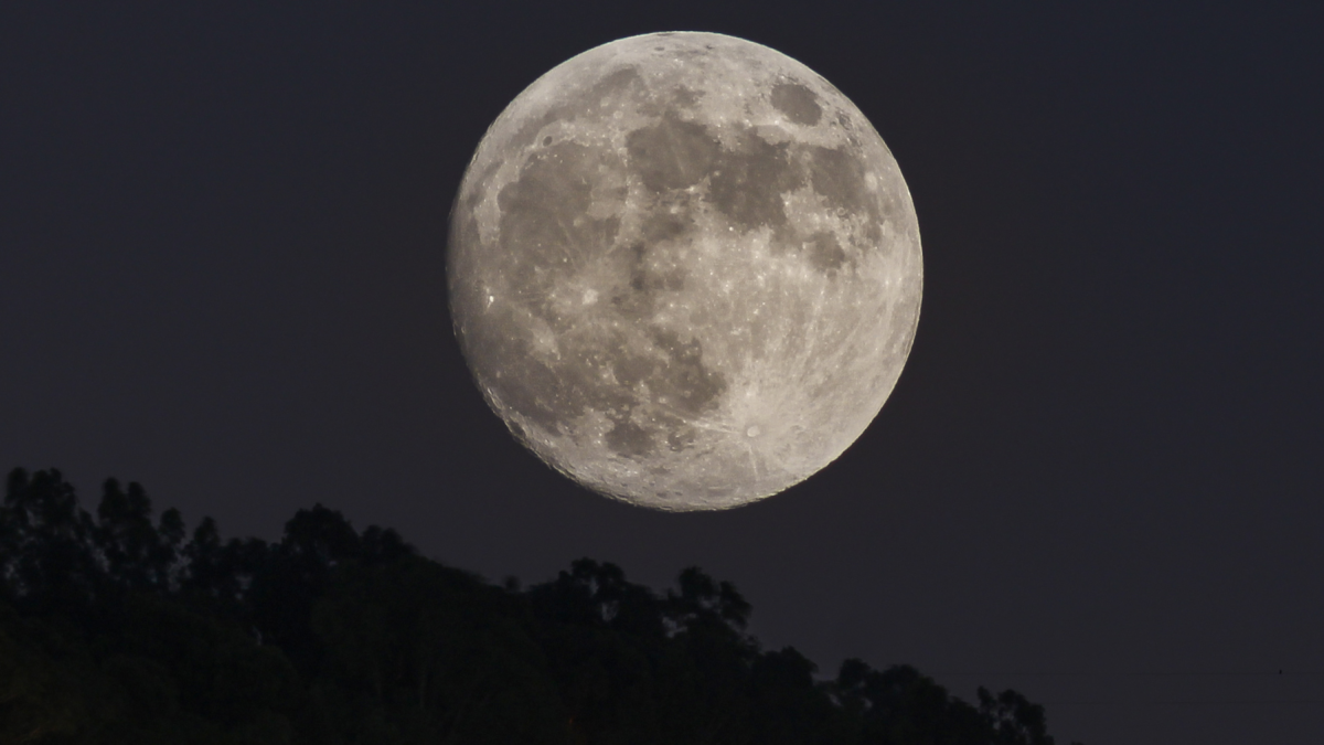 Referencial. Este sábado habrá Luna de la Cosecha.
