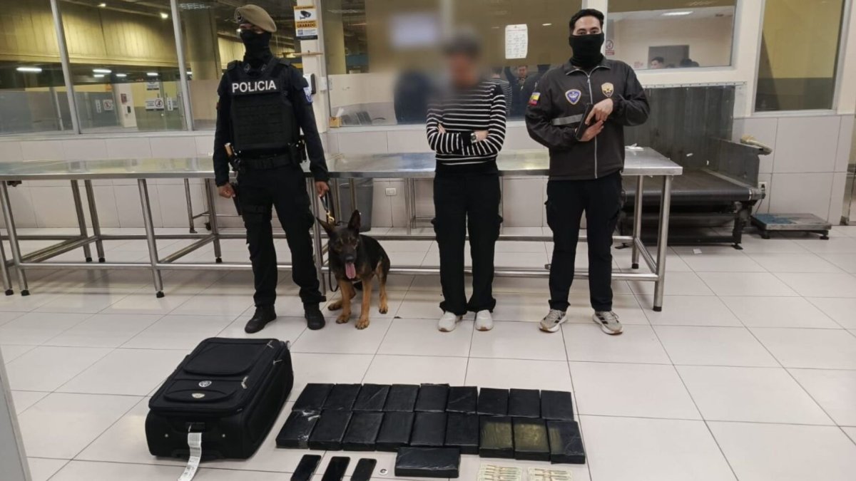 Española fue detenida con 18 kilos de cocaína en aeropuerto de Guayaquil.