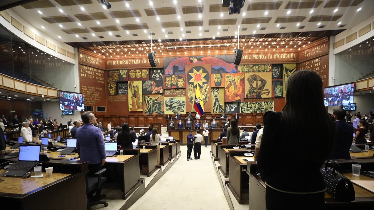 El Pleno de la Asamblea Nacional de Ecuador se reunirá el 29 de septiembre de 2026 para el segundo debate de la Ley para prevenir el reclutamiento de menores.