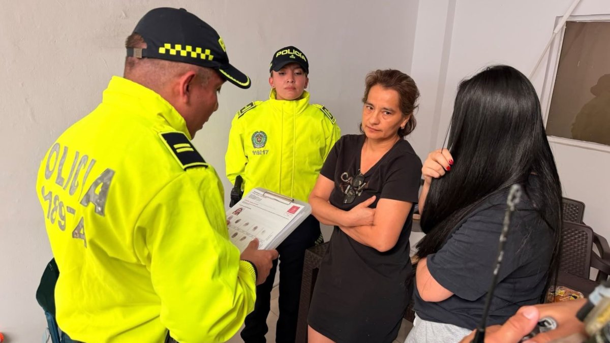 Capturan en Santander a esposa e hija de Fito; Ecuador las busca por lavado de activos.