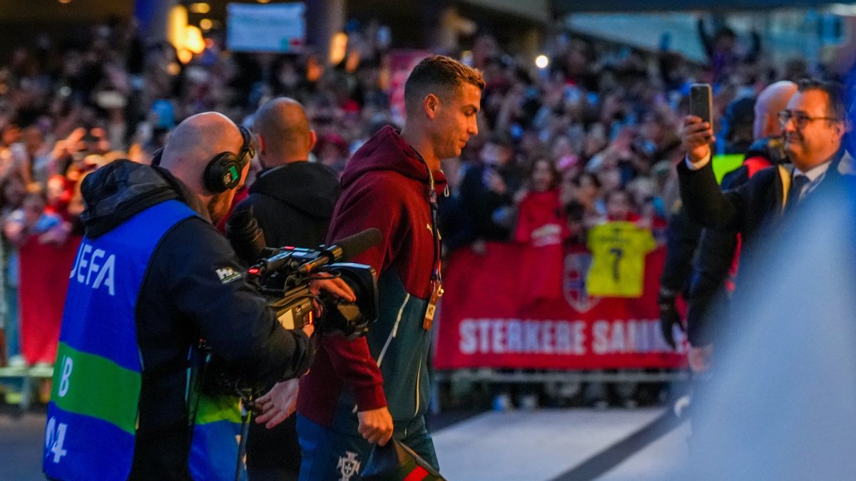 Cristiano Ronaldo en Oslo, pero no salió de titular.