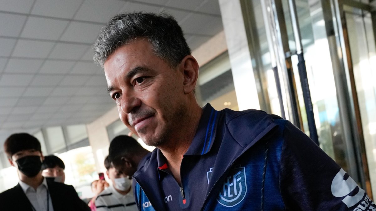 Marcelo Gallardo, técnico de Ecuador, afronta la gira de amistosos por Asia.