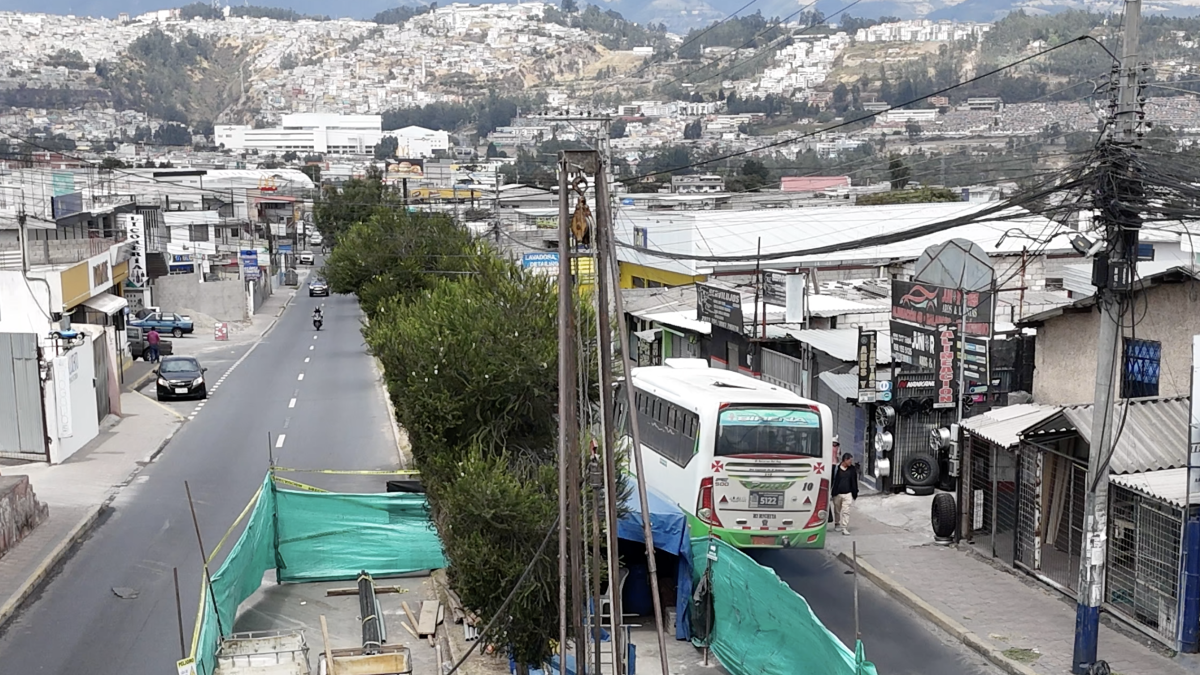 34 de las 37 perforaciones previstas ya fueron ejecutadas como parte de los estudios para una futura ampliación del Metro de Quito.