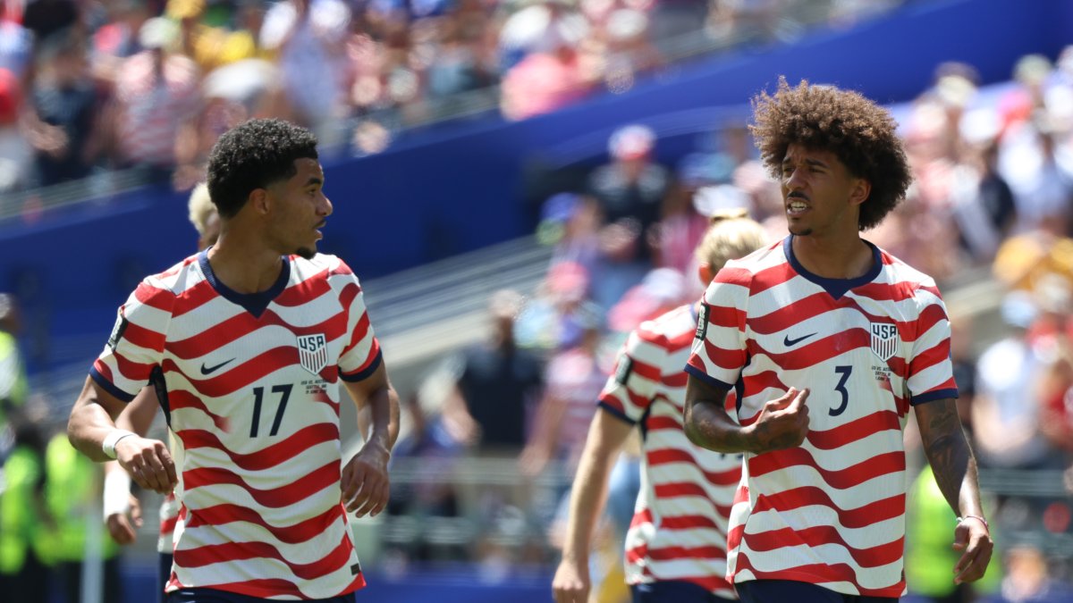 La Selección de Estados Unidos enfrenta a Chile en un amistoso.
