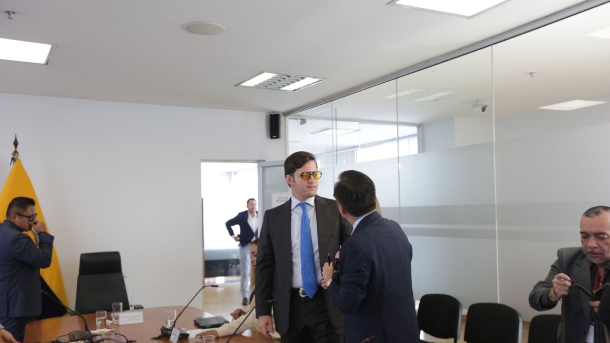 Esteban Torres es el primer vicepresidente de la Asamblea y jefe de la bancada de ADN en la Asamblea Nacional Ecuador.