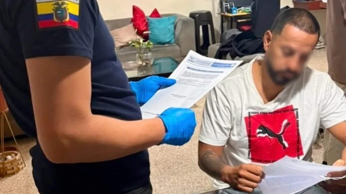 Doce personas fueron detenidas durante el operativo por una investigación de presunta asociación ilícita.