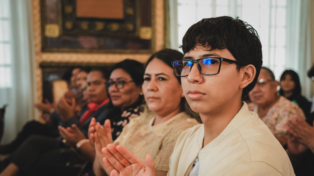 Las becas permitirán a bachilleres de Guayaquil acceder a carreras tecnológicas y obtener un título de tercer nivel.