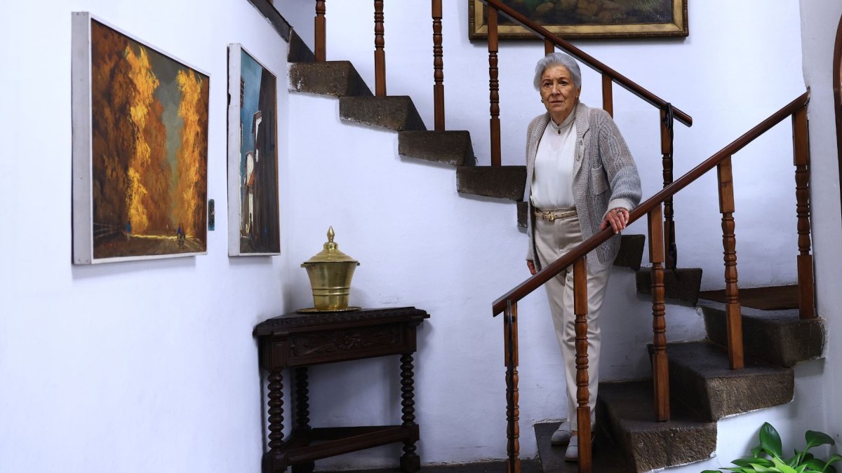 Flor Villagómez Yépez ha tenido la dicha de vivir lo que solo imaginamos en las grandes novelas de la época.