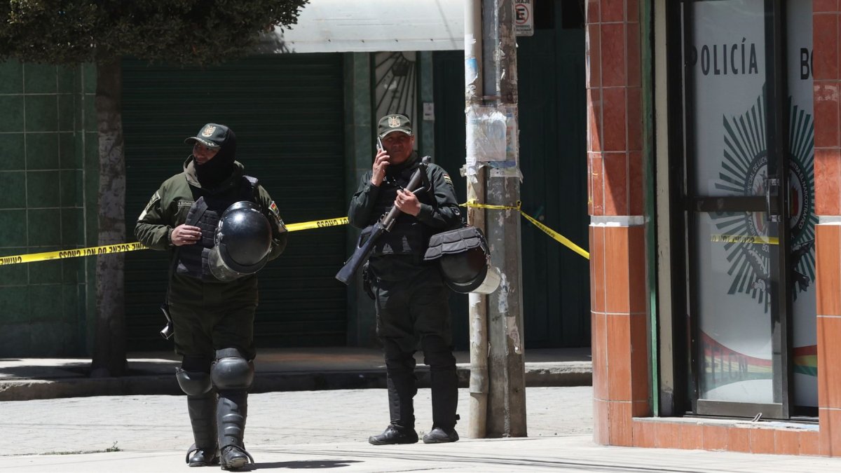La Policía de Bolivia detuvo al fiscal general Roger Mariaca.