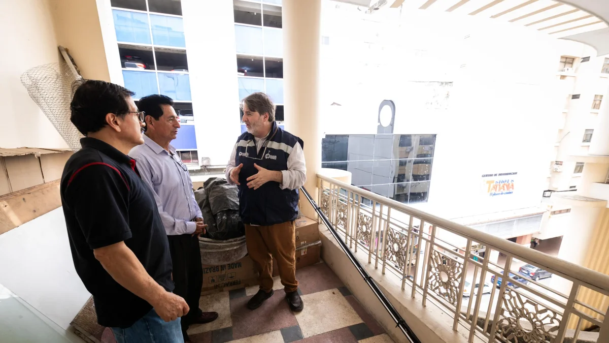 Técnicos inspeccionaron el edificio Garibaldi para analizar su estado de conservación y los elementos arquitectónicos e históricos que podrían justificar su ingreso al inventario