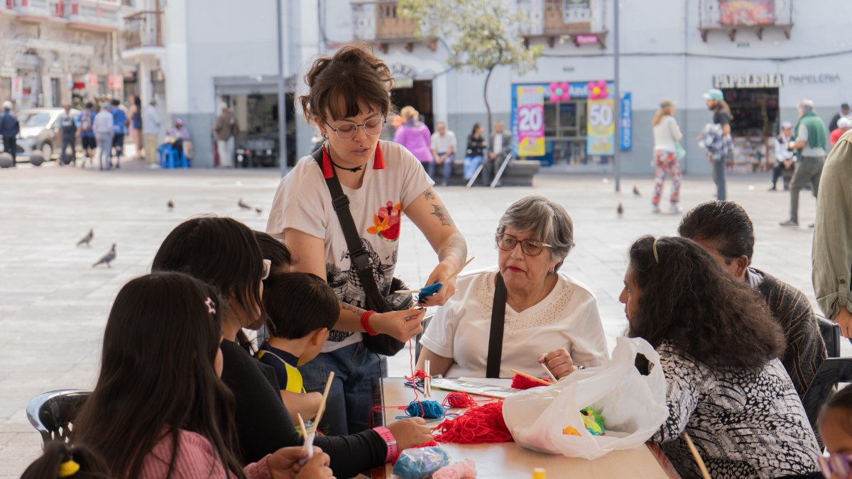 Tras cinco meses de trabajo, La Plaza y su Territorio ha conseguido que varios participantes regresen por iniciativa propia y convoquen a familiares y vecinos.