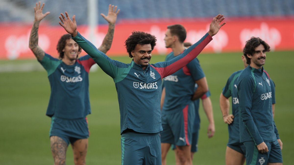 La Selección de Portugal recibe a Noruega en Oporto.