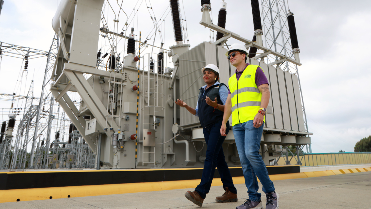 Recorrido por la subestación eléctrica Las Esclusas en Guayaquil.