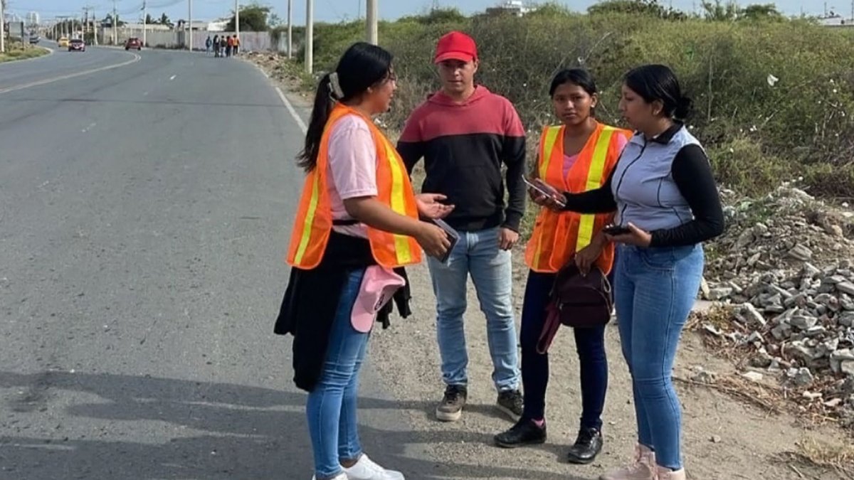 Noboa defiende Jóvenes en Acción y asegura fondos adicionales para enfrentar El Niño.