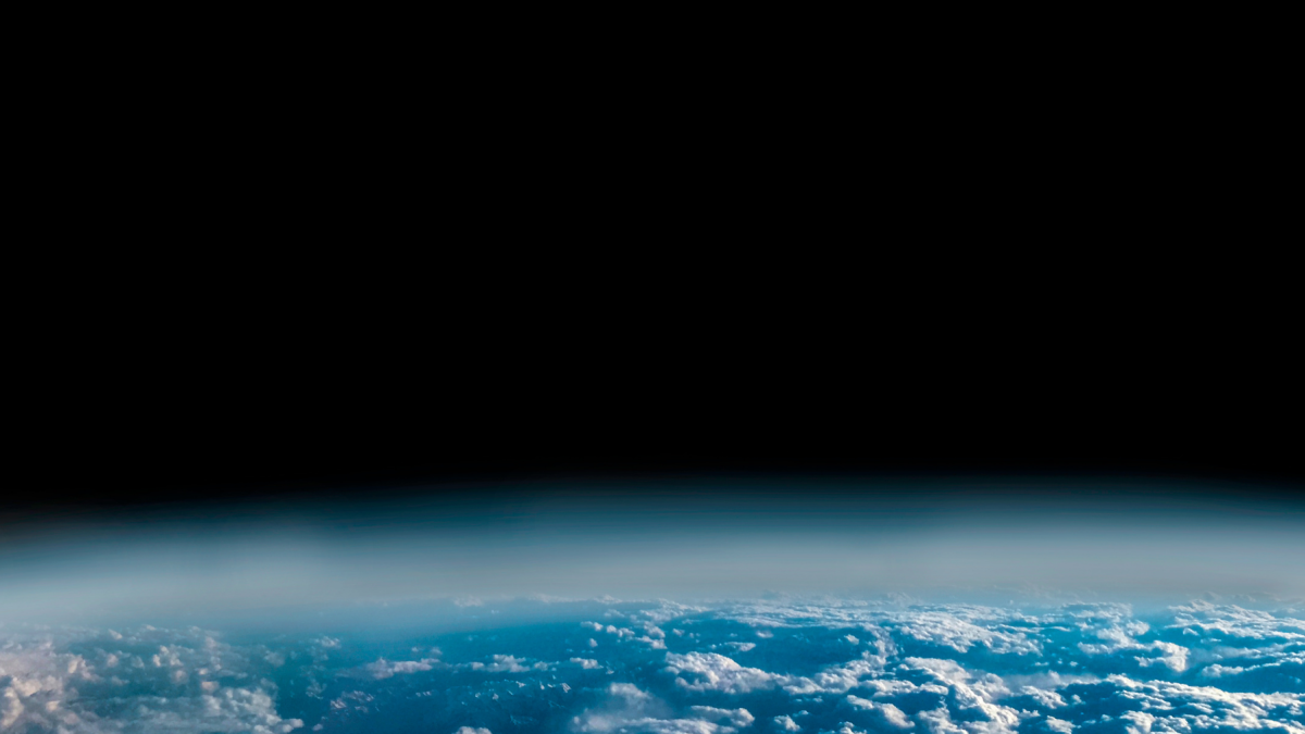 Imagen referencial del espacio exterior.