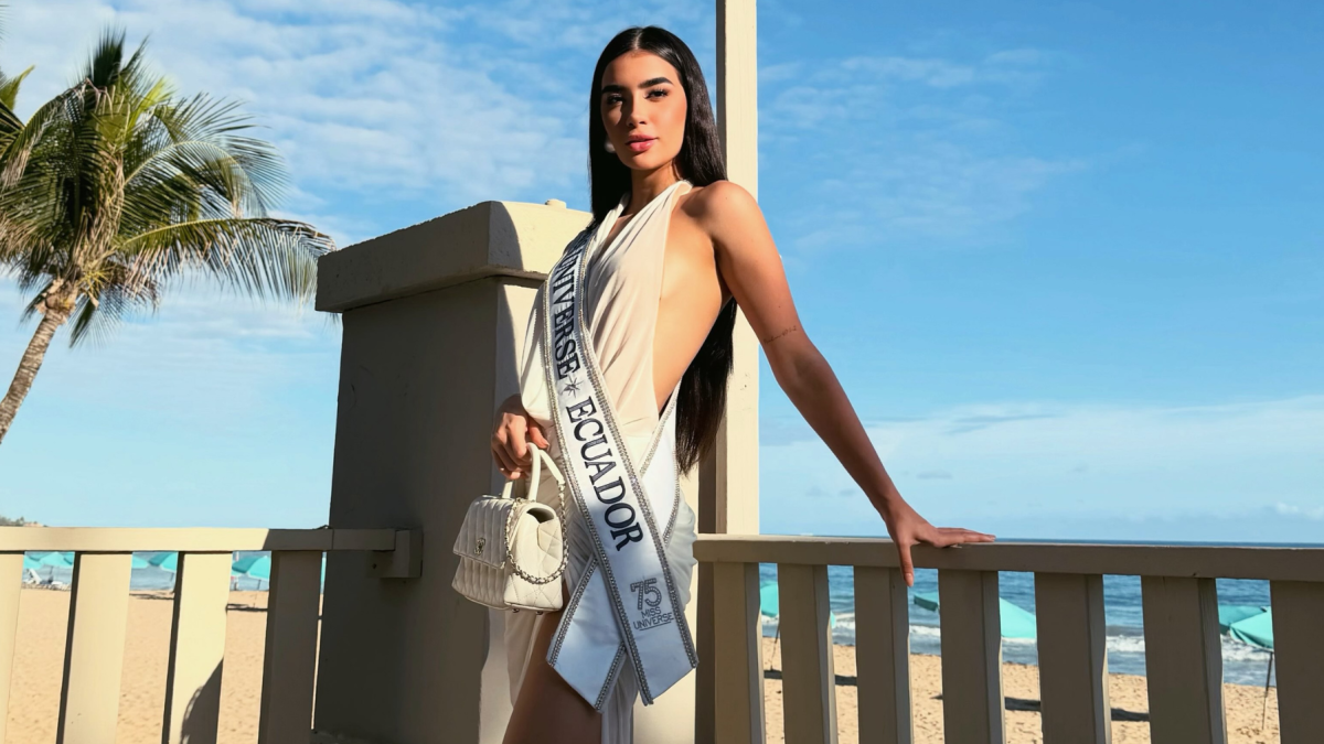 Dalia Bucaram, Miss Universo Ecuador 2026, participa en una actividad previa al certamen en Puerto Rico.