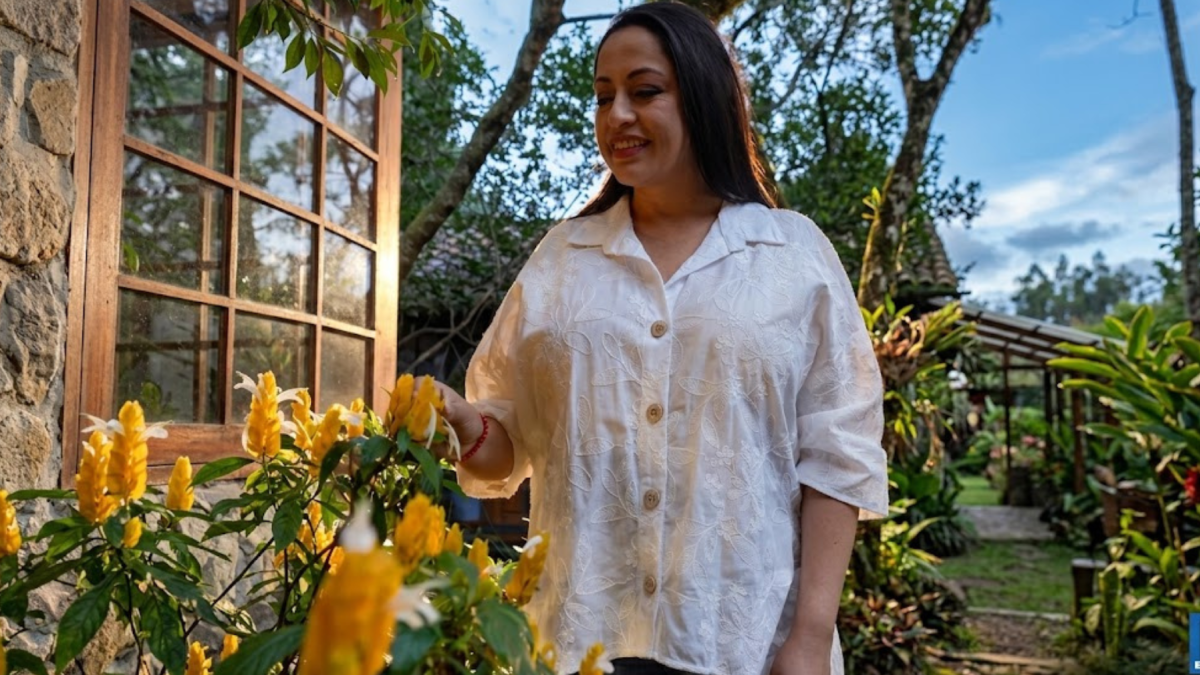 Paola Pabón, prefecta de Pichincha, compartió un tema sobre su vida personal. Aseguró que seguirá recorriendo la provincia.