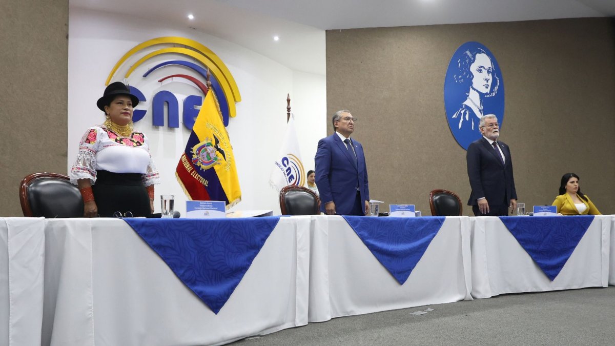 El Pleno del CNE tiene vocales en funciones prorrogadas desde noviemrbe de 2021.