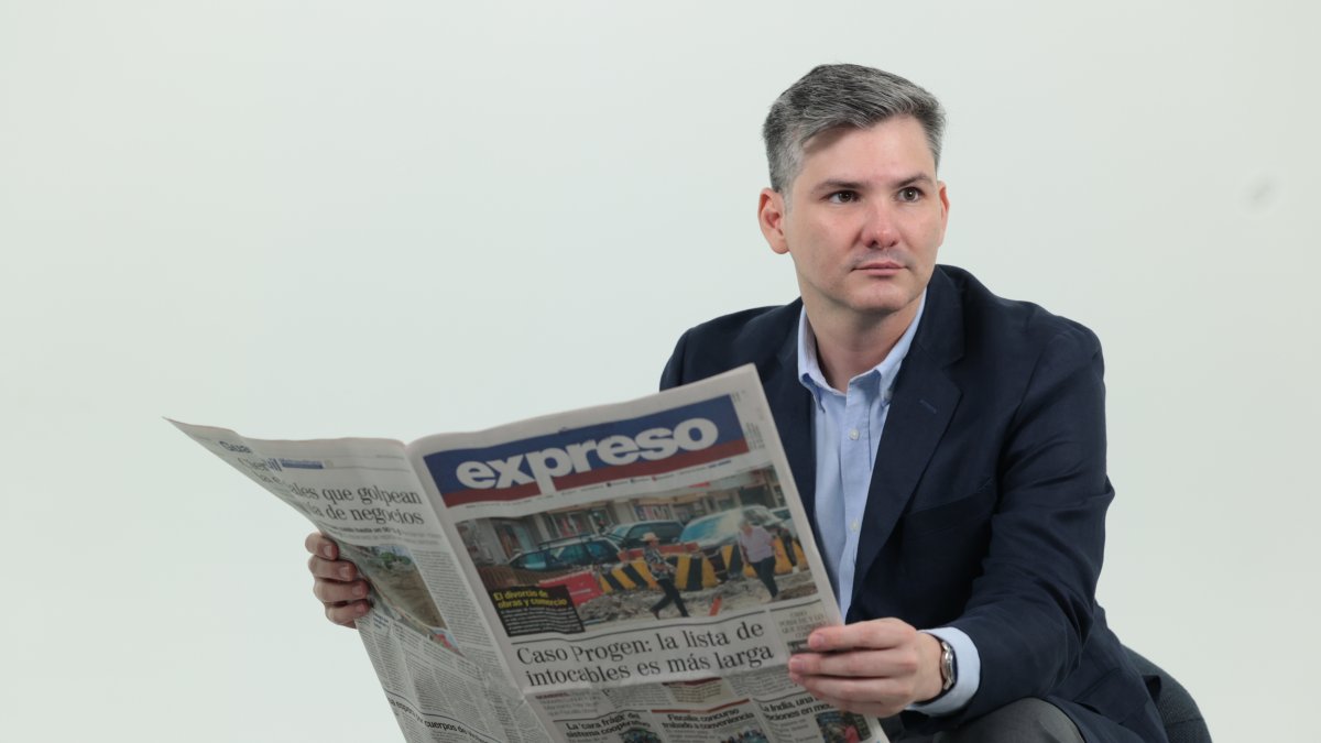 Carlos Martínez Bruno es el director de Diario EXPRESO.