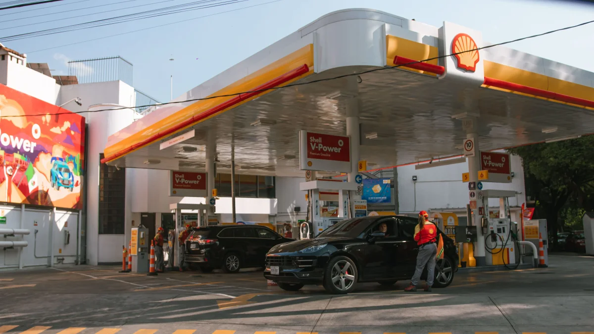 El diésel Premium también está incluido en la reducción anunciada por el Gobierno, mientras que la gasolina Súper queda fuera de esta medida.