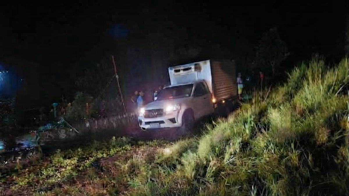 La noche del viernes 9 de octubre Medicina Legal hizo levantamiento de cuerpos en la escena