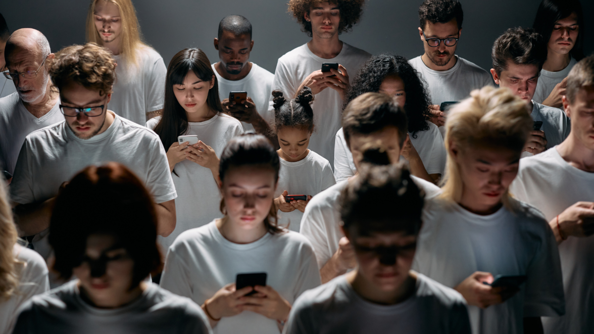 Turquía exigirá verificar la edad en redes sociales y eliminará las cuentas de usuarios menores de 15 años.