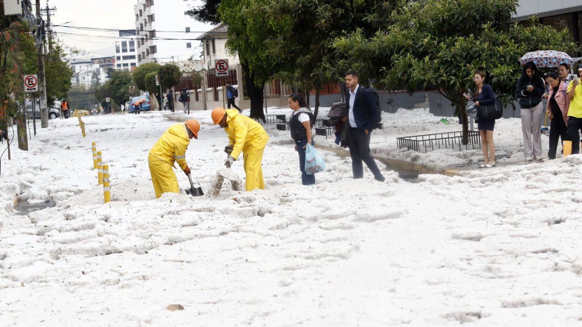 El pasado 8 de octubre de 2026 se registró una fuerte granizada en el norte de Quito