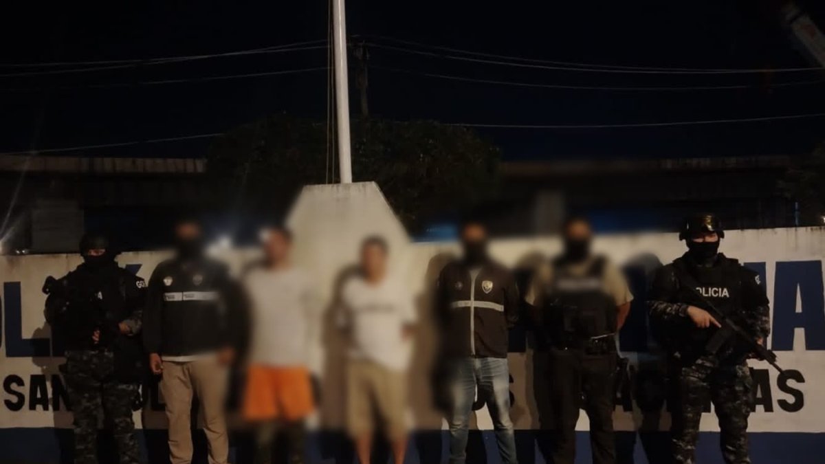 Dos de los reos que se fugaron de la prisión de Santo Domingo fueron detenidos por la Policía.